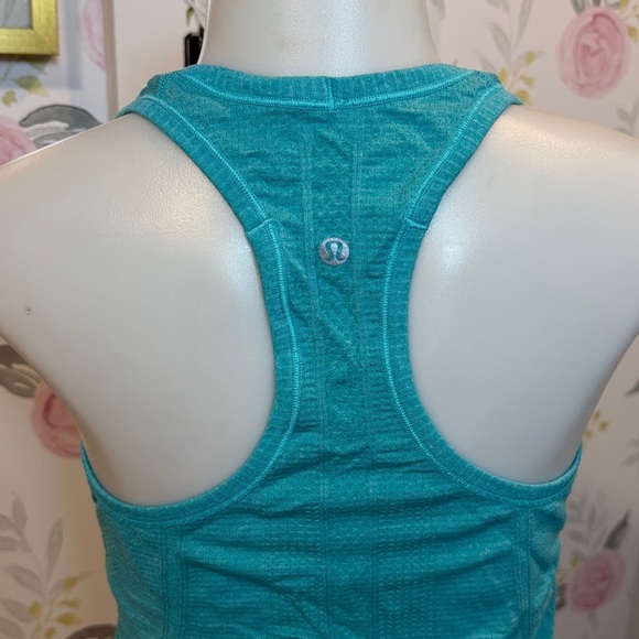 Lululemon Swiftly Tech Racerback
Heathered Peacock Blue 6 - Picture 2 of 3